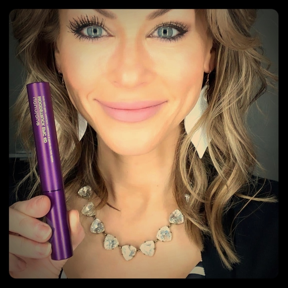 Younique Moodstruck 4D Epic Mascara